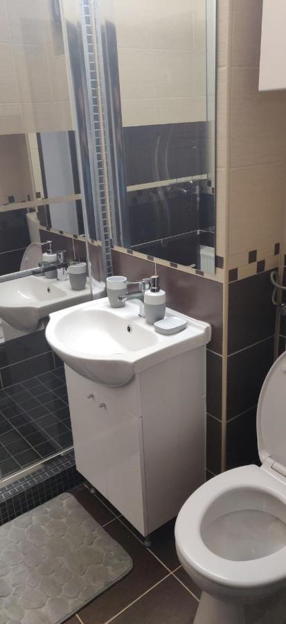 Home Apartament บราชอฟ ภายนอก รูปภาพ