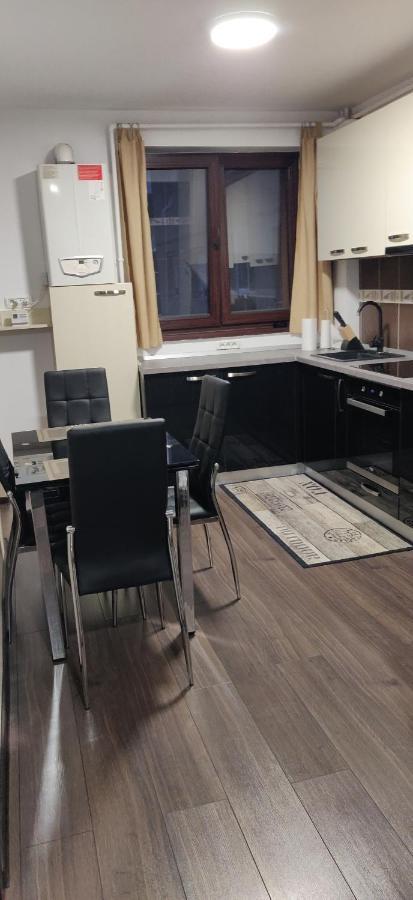 Home Apartament บราชอฟ ภายนอก รูปภาพ